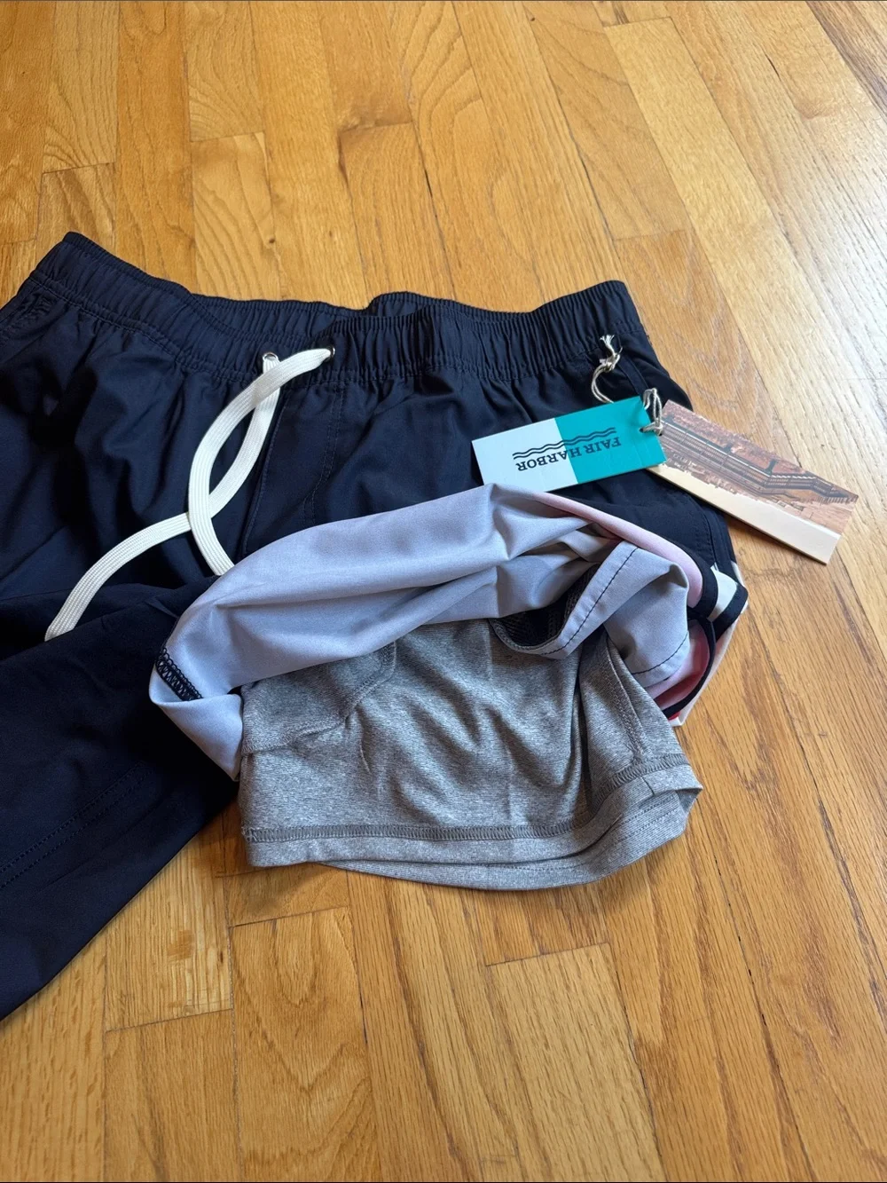 Fair Harbor Anchor Swim Trunk Large NWT Blue/Red/White